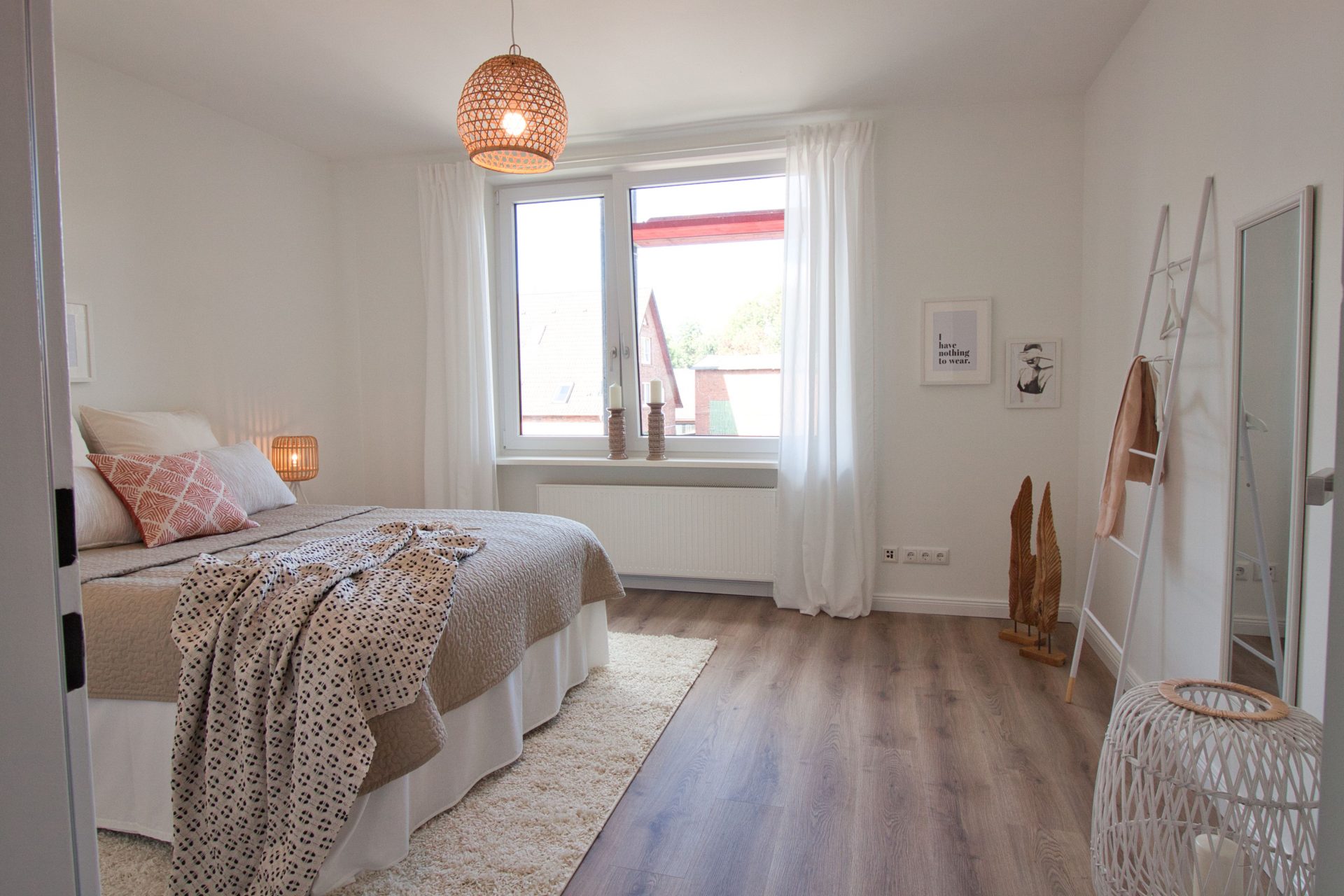 homestaging-diekammerherrin-fixundflip-nachher-schlafzimmer